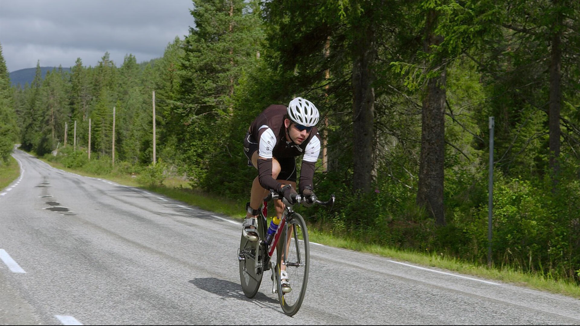 “2025滑轮大赛：新兴力量挑战极限，成都赛场风起云涌”